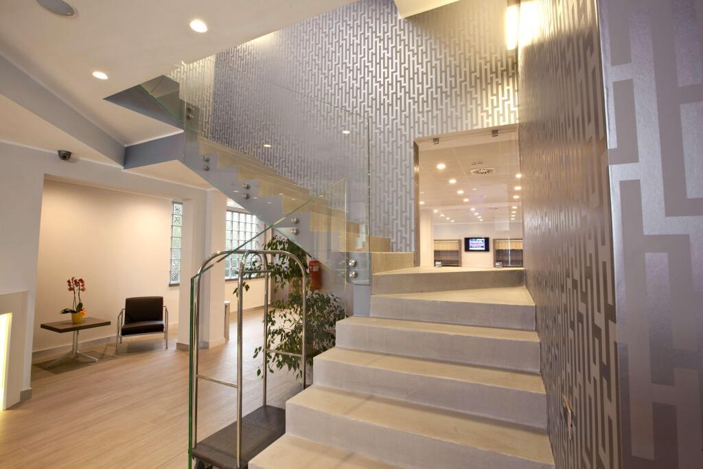hotel image 10