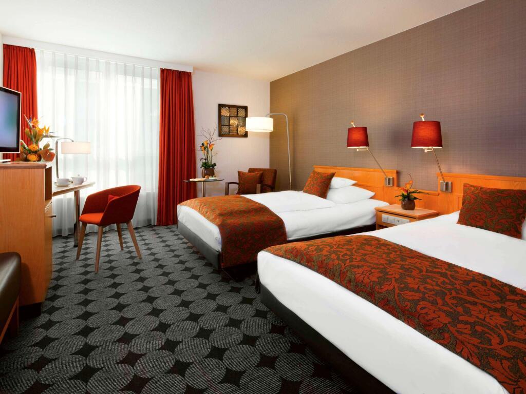 hotel image 16