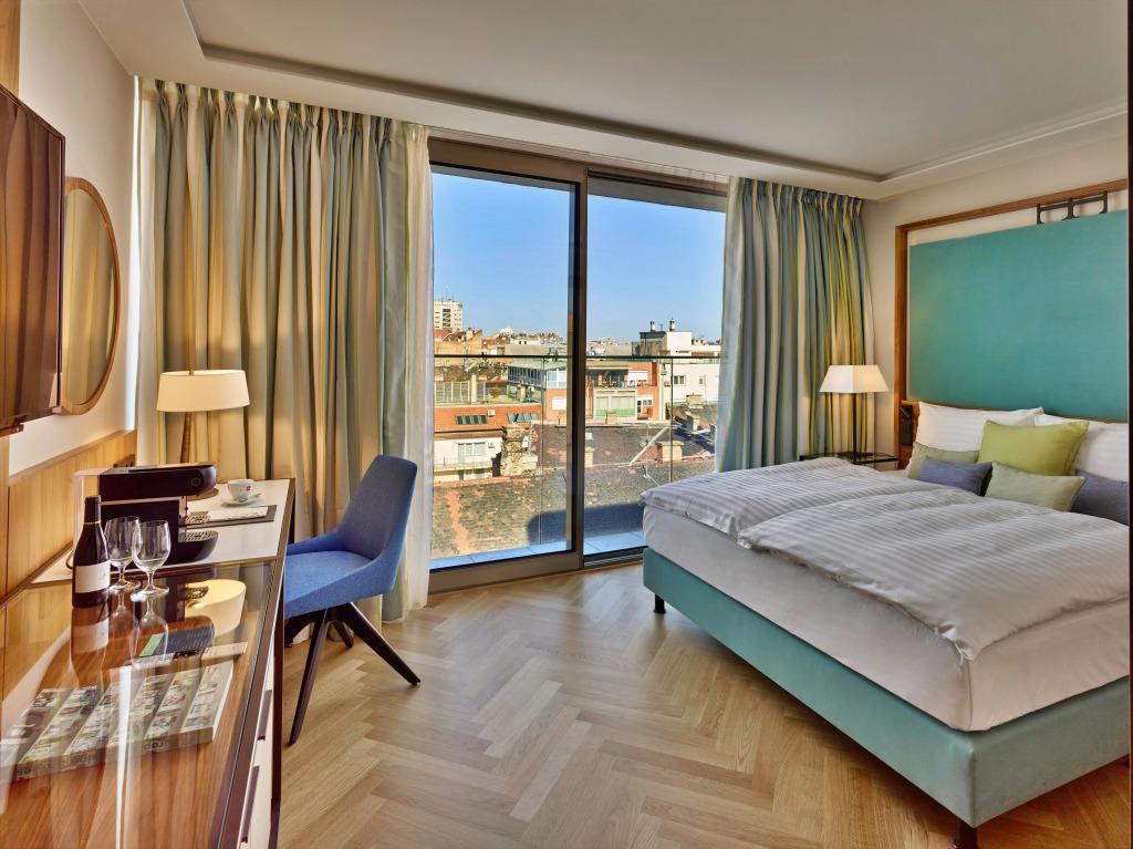 hotel image 8