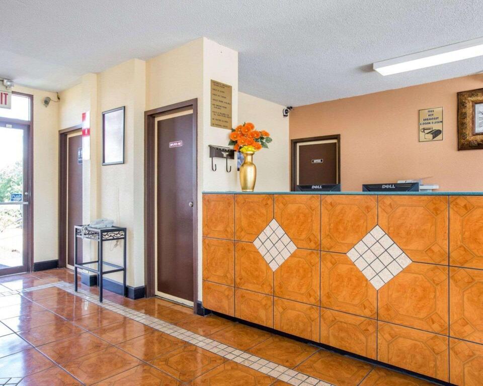 hotel image 12