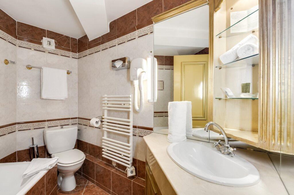 hotel image 36