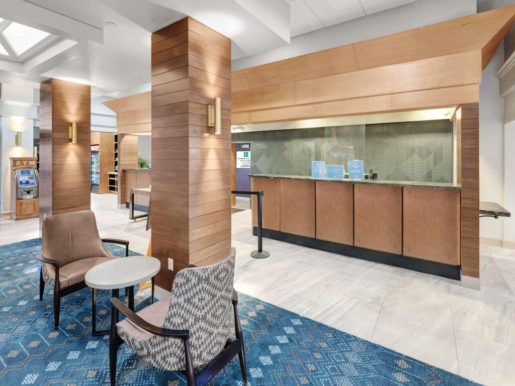 hotel image 10