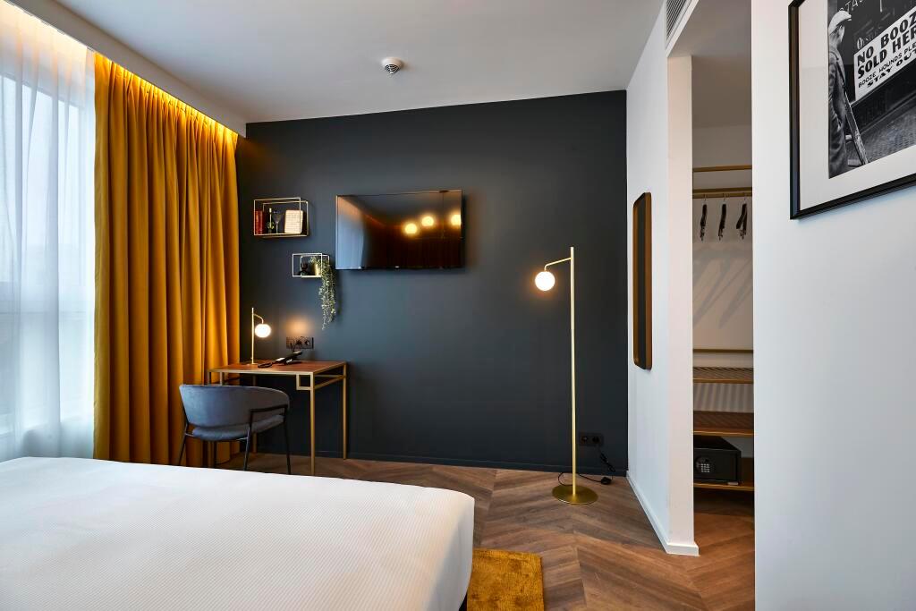 hotel image 18