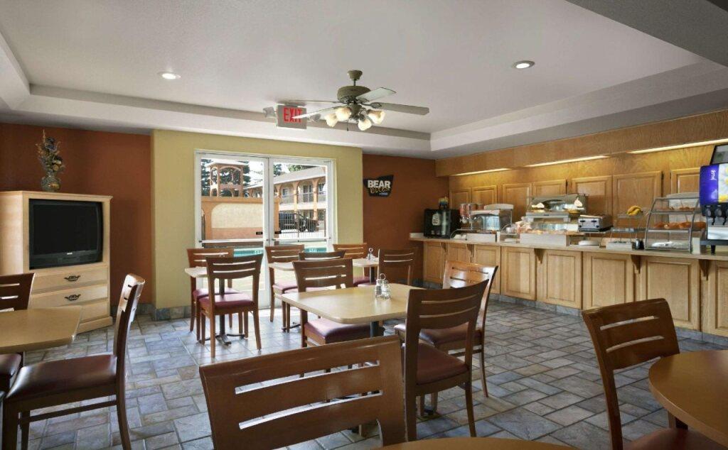 hotel image 9