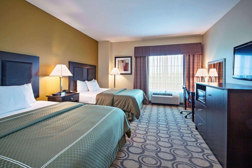 hotel image 12