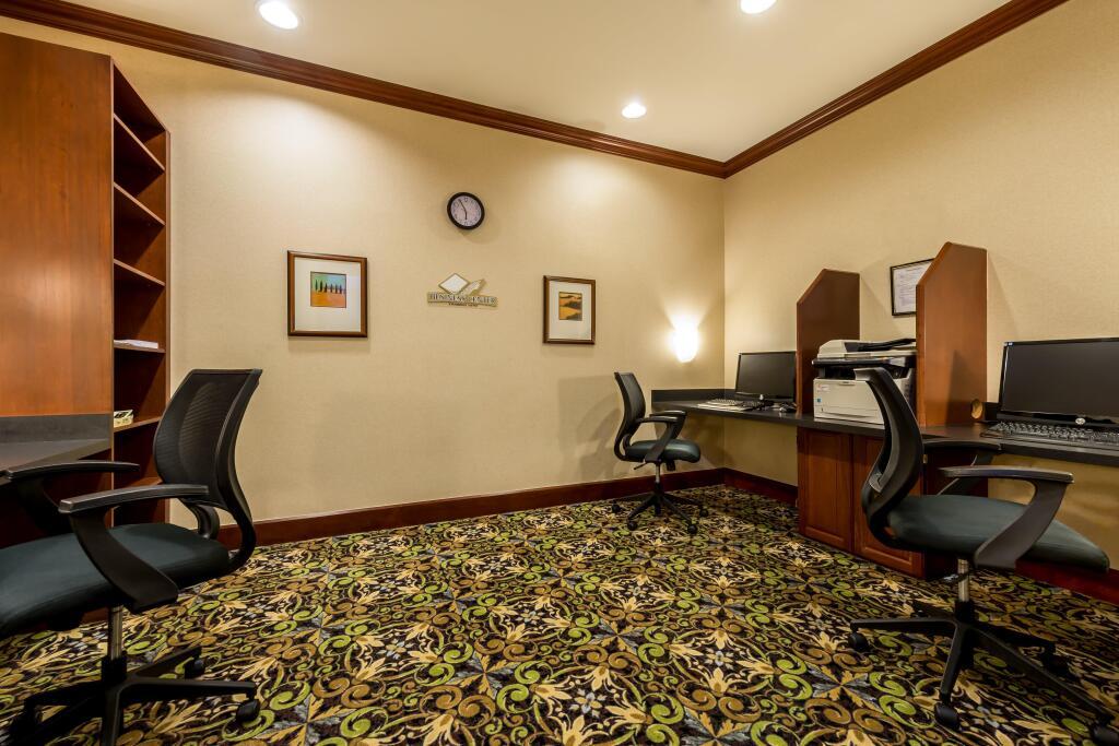 hotel image 13
