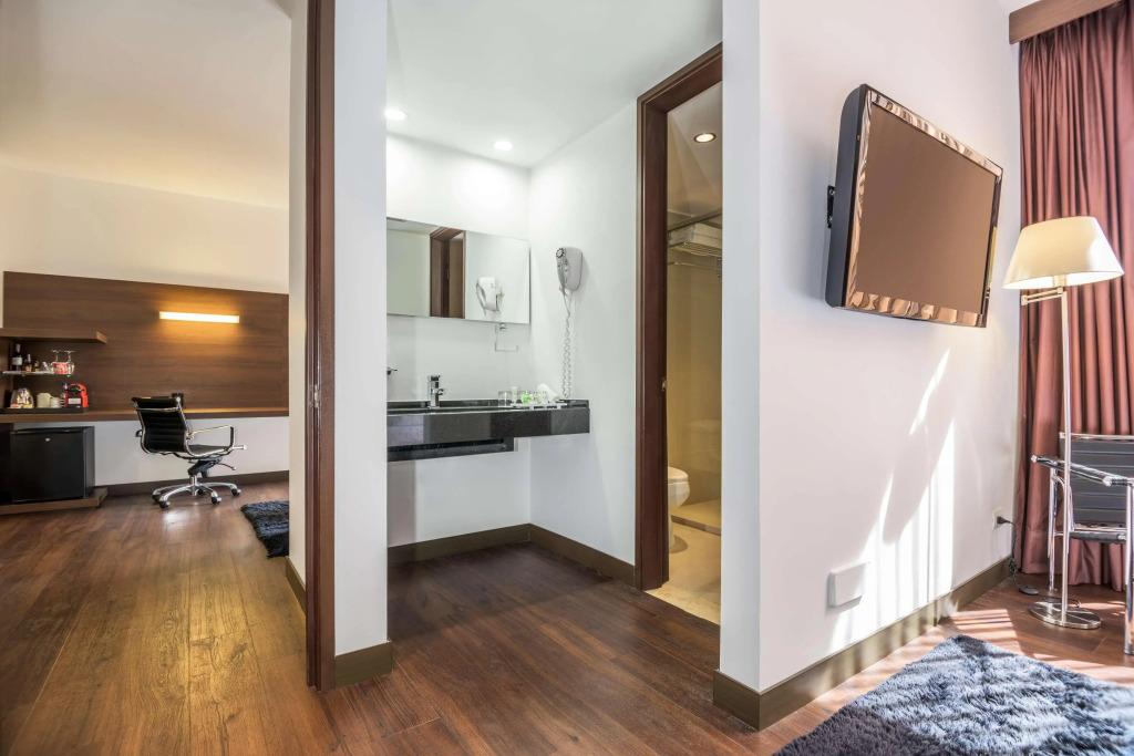 hotel image 32
