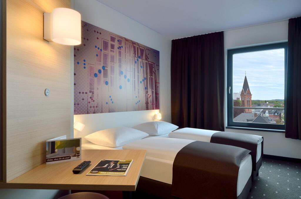 hotel image 16