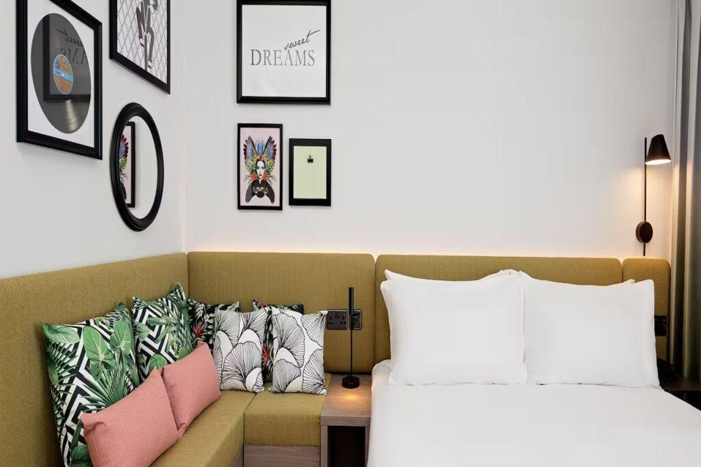 hotel image 10