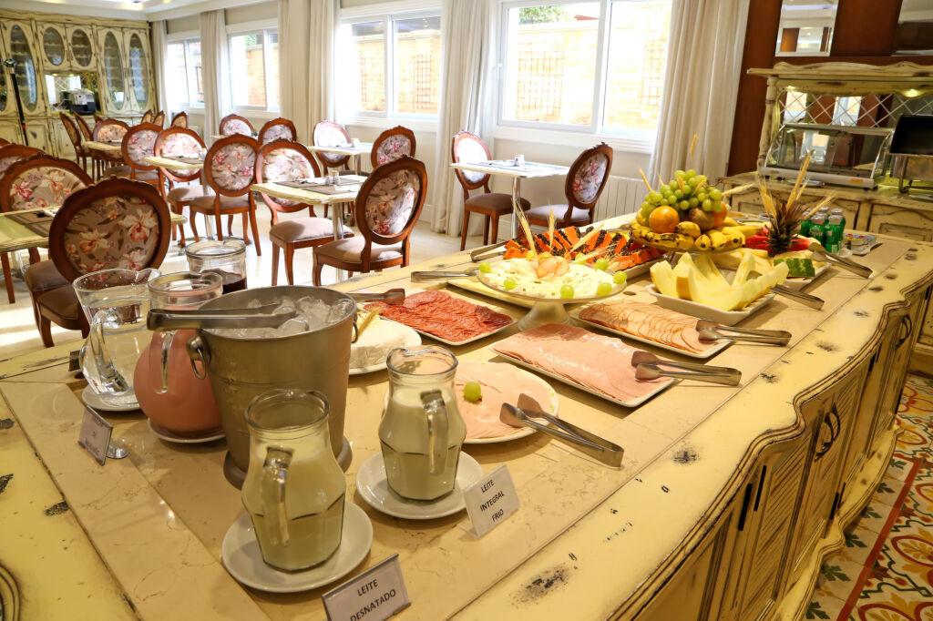 hotel image 10