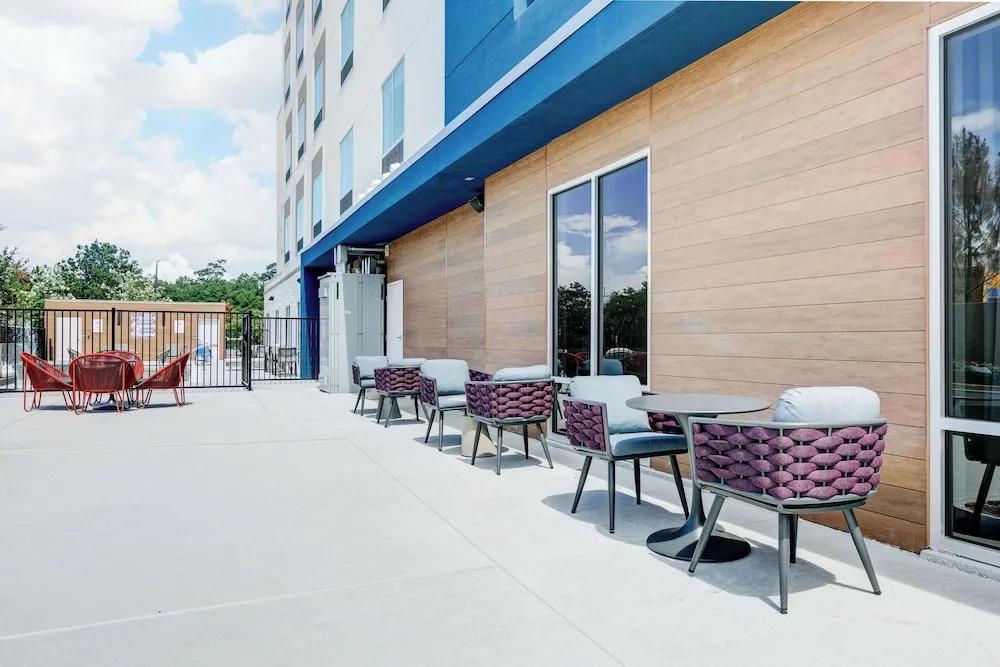 hotel image 39