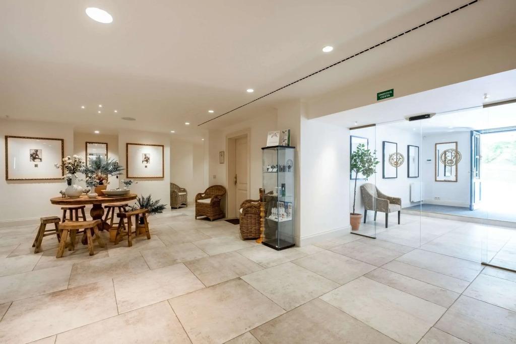 hotel image 38