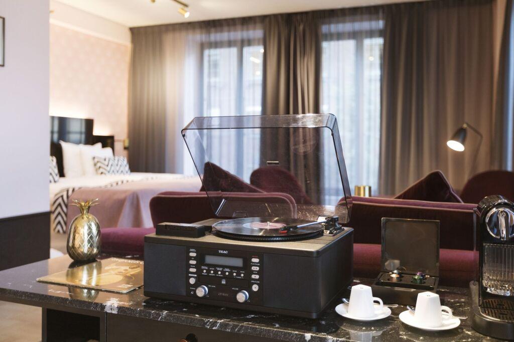 hotel image 9