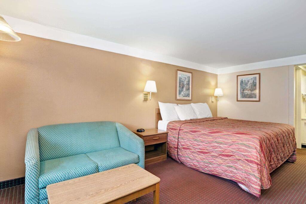 hotel image 8