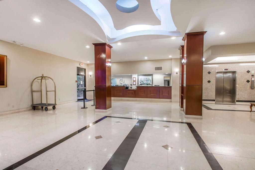 hotel image 18