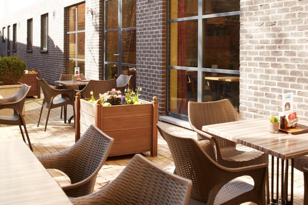 hotel image 12