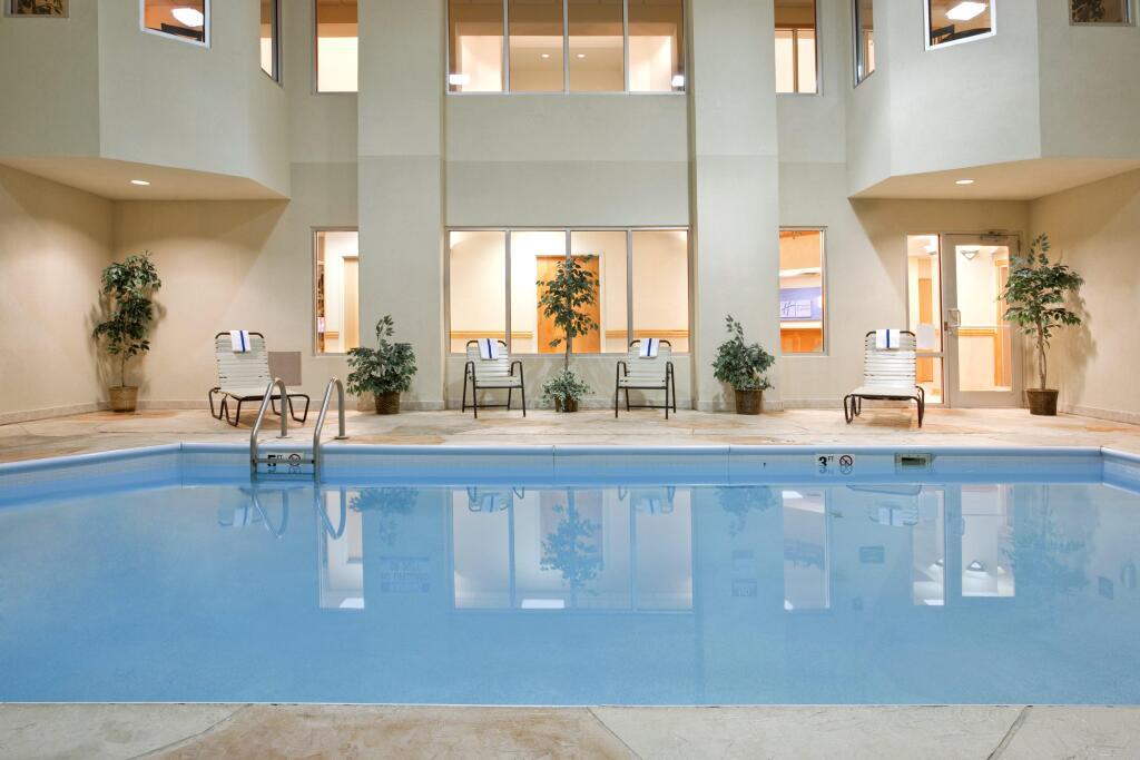 hotel image 12
