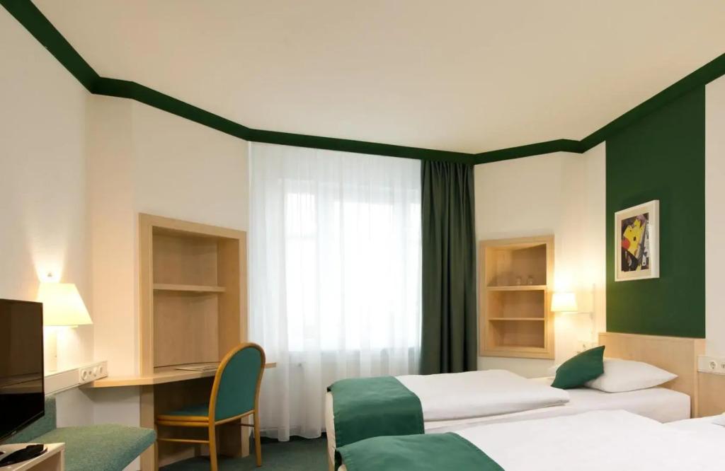hotel image 10