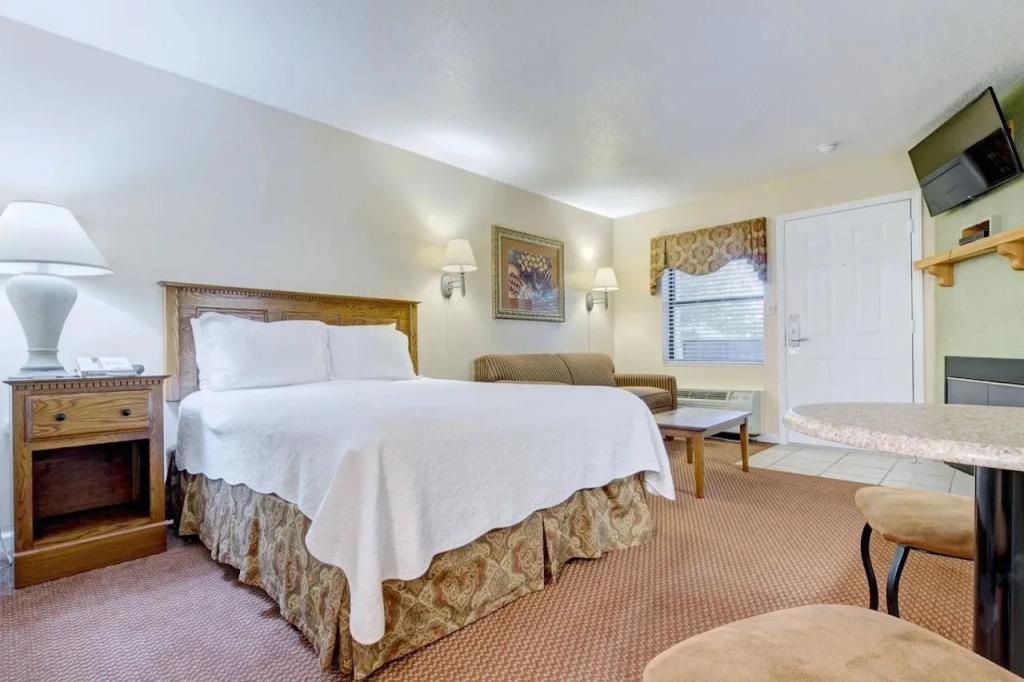 hotel image 13