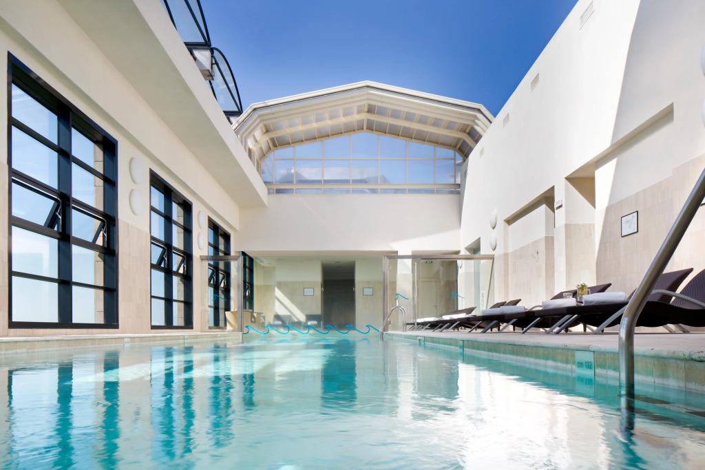 hotel image 8