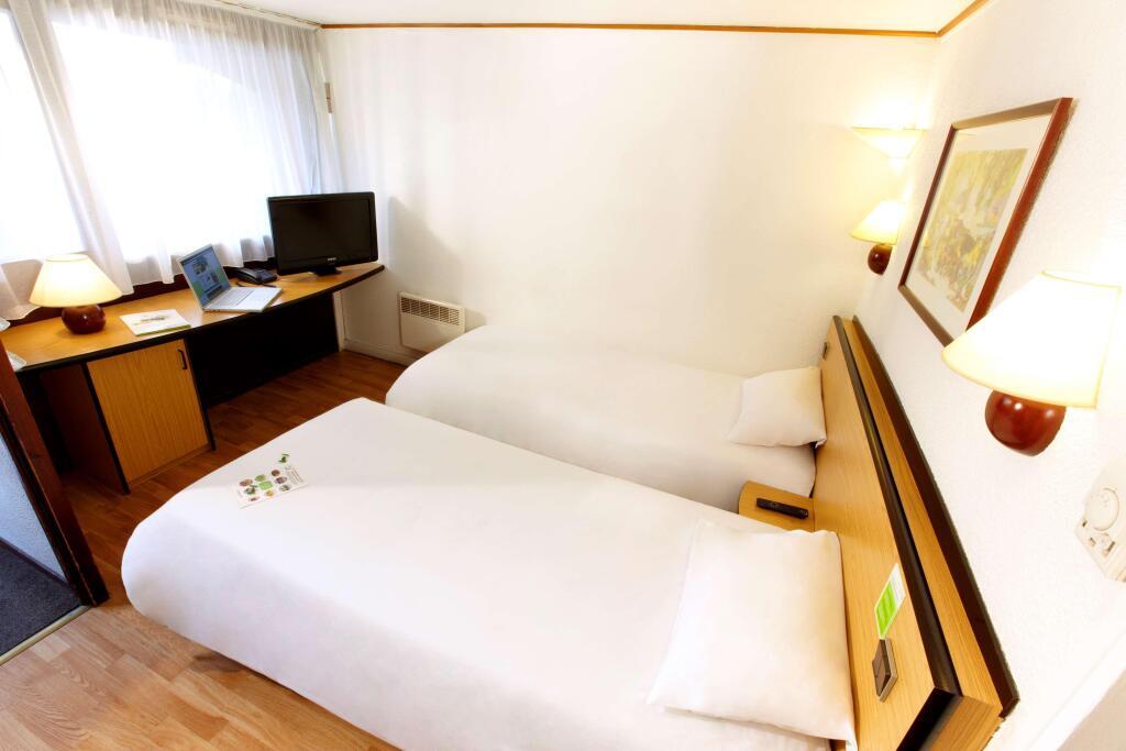 hotel image 13