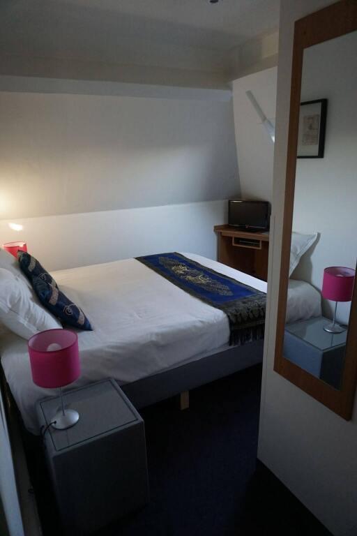 hotel image 9