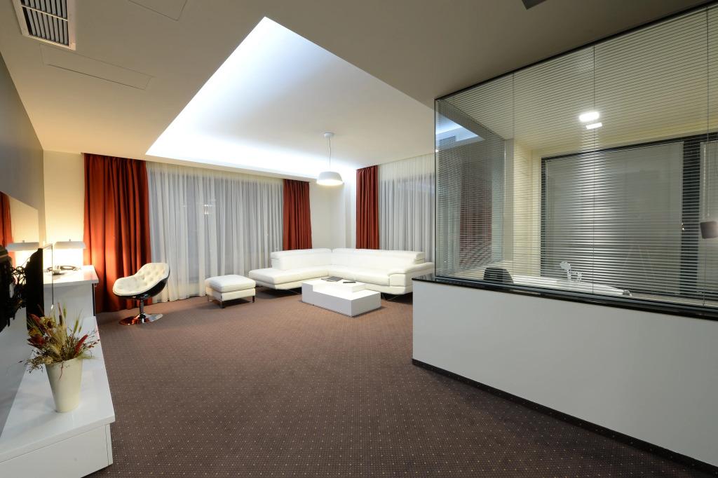 hotel image 13