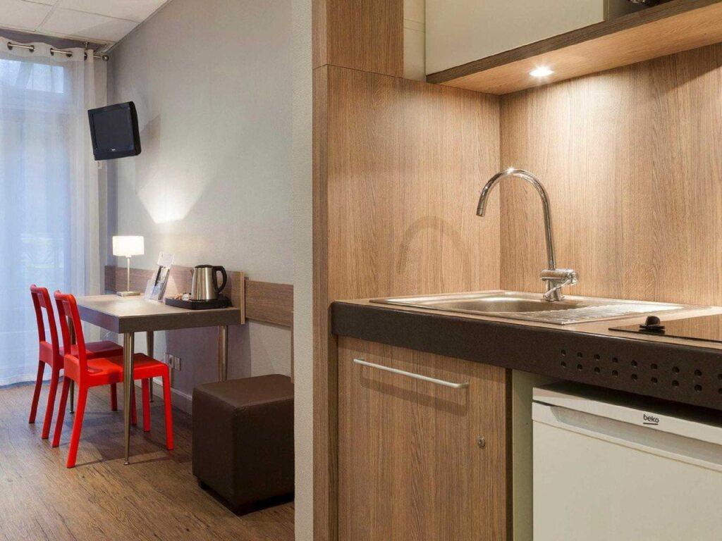 hotel image 10