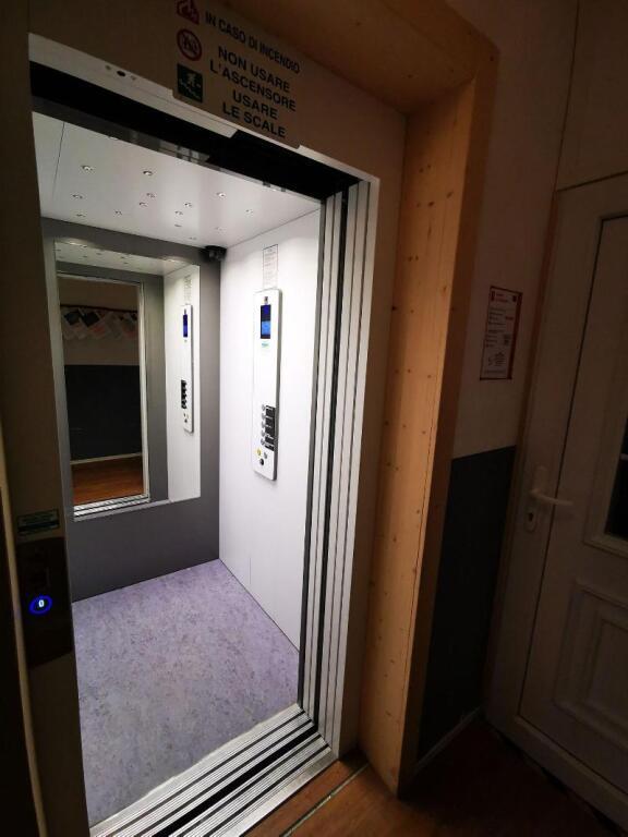 hotel image 13