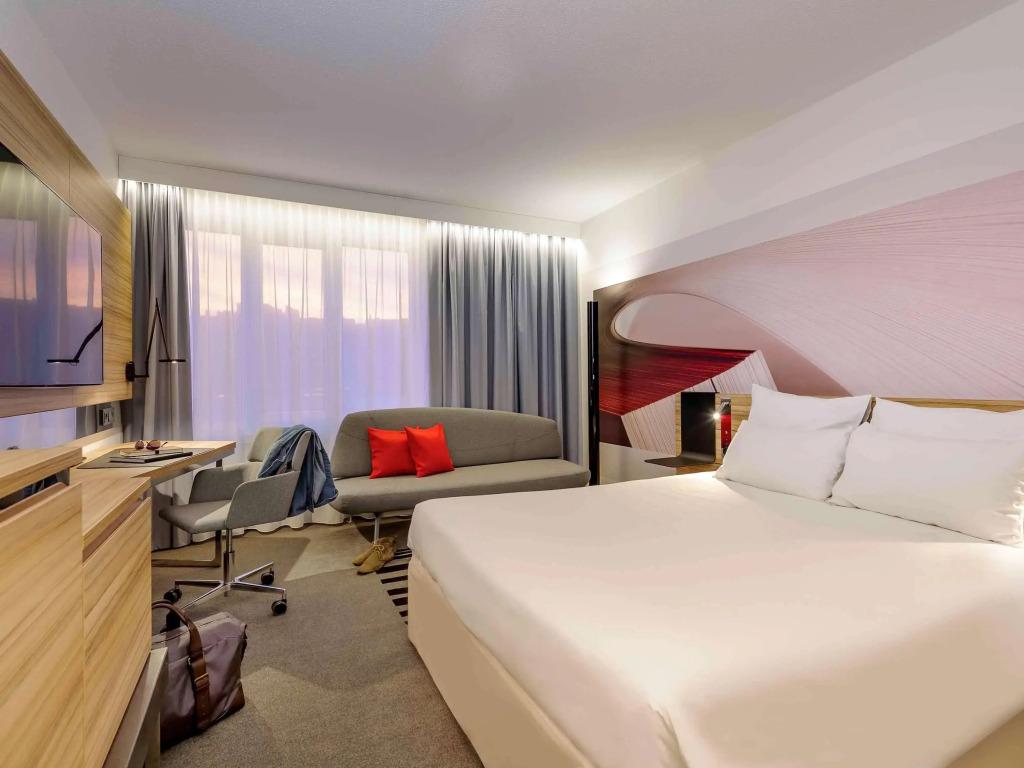 hotel image 13