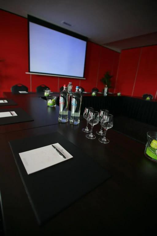 hotel image 10