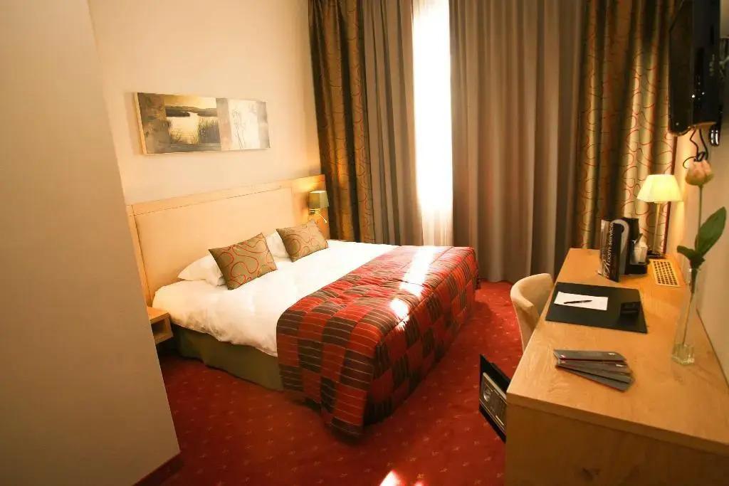 hotel image 7