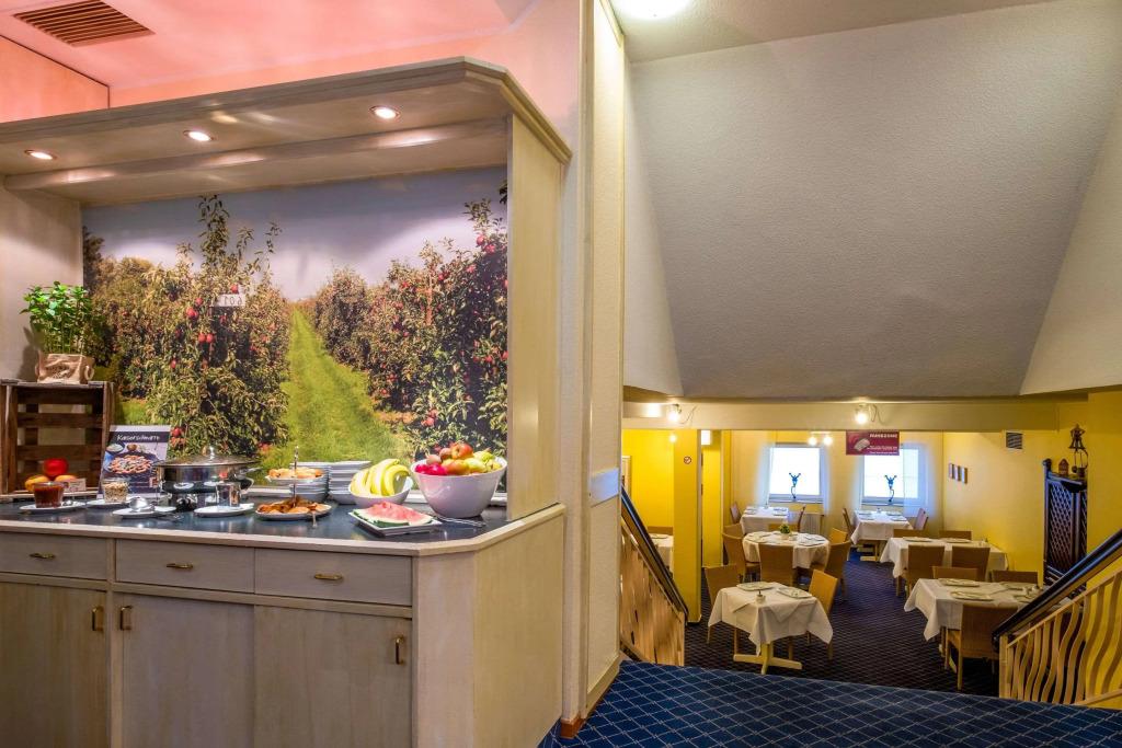 hotel image 10