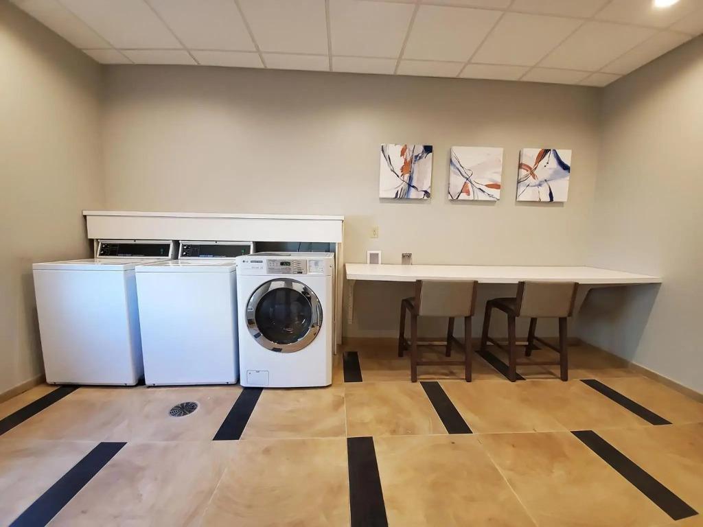 hotel image 16