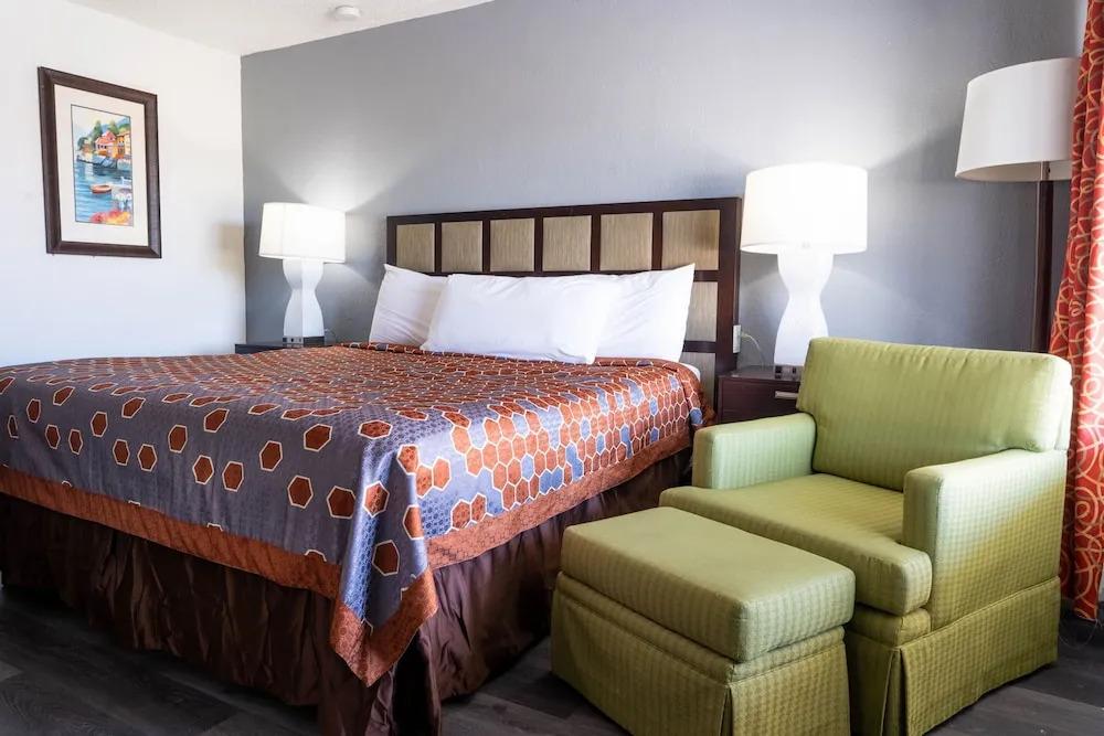 hotel image 8