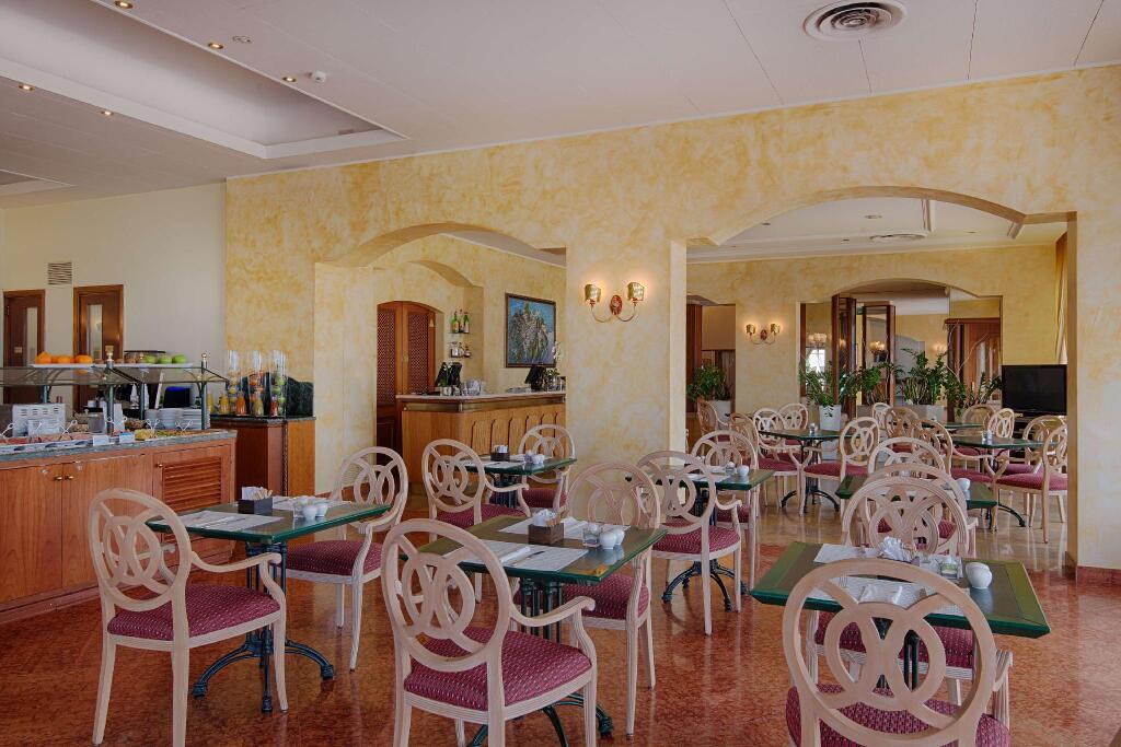 hotel image 32