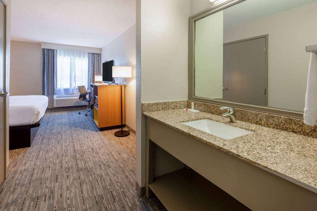 hotel image 13