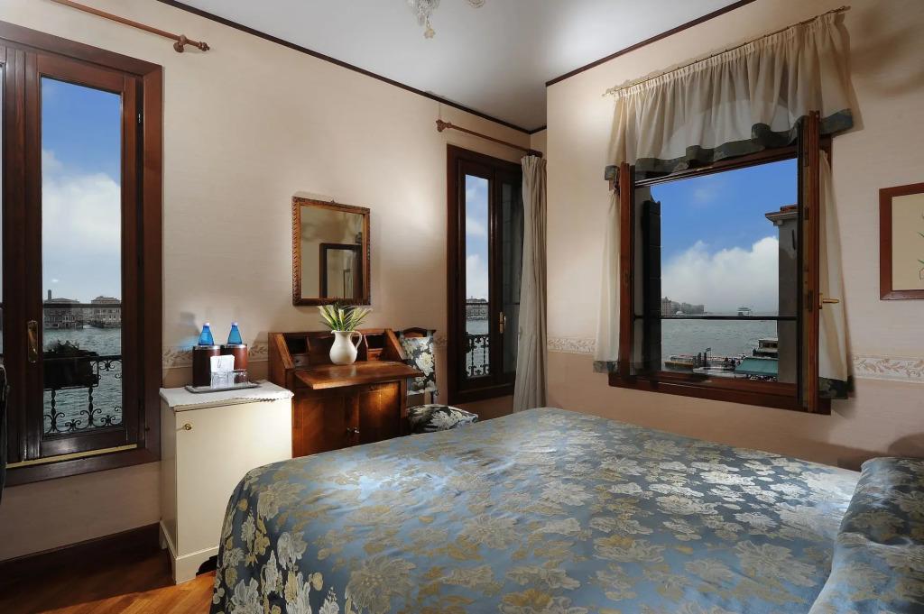 hotel image 23