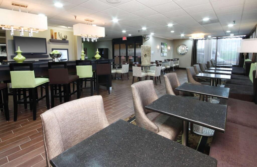 hotel image 12