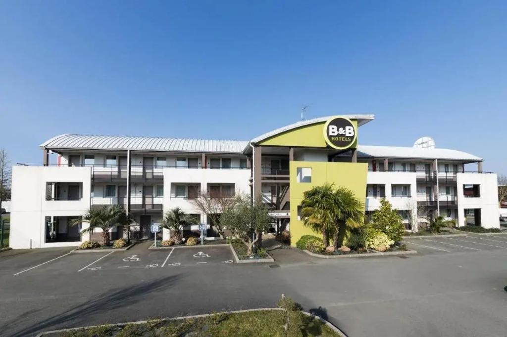 hotel image 7