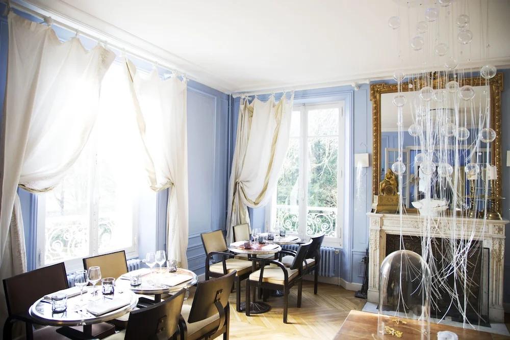 hotel image 13