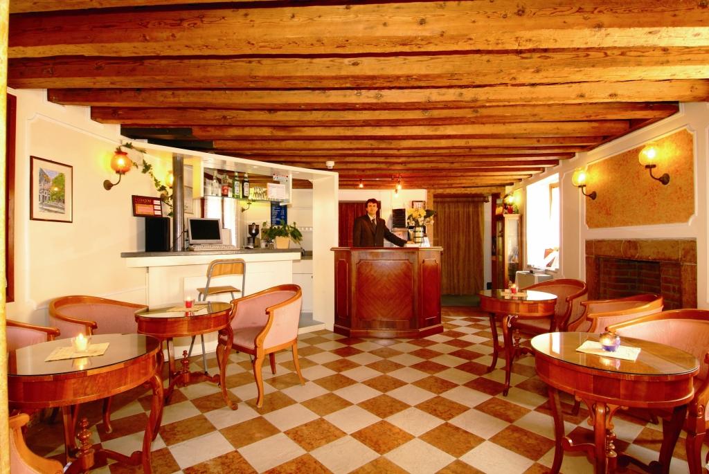 hotel image 9
