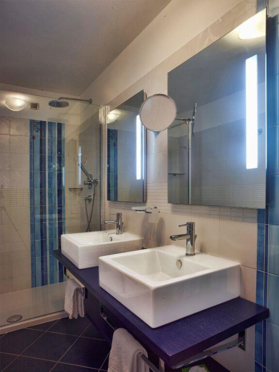 hotel image 32