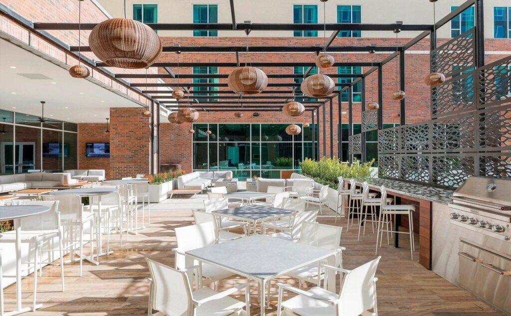 hotel image 16