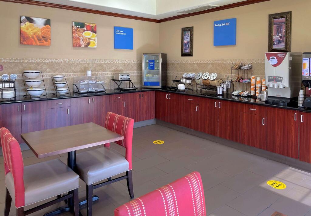 hotel image 36