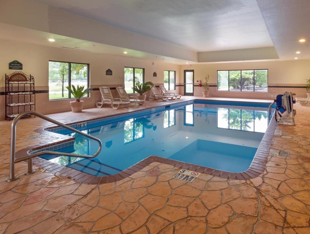 hotel image 10