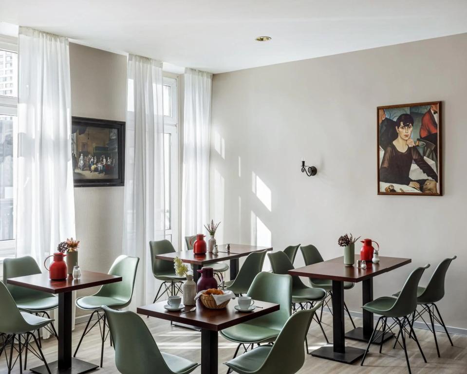 hotel image 18