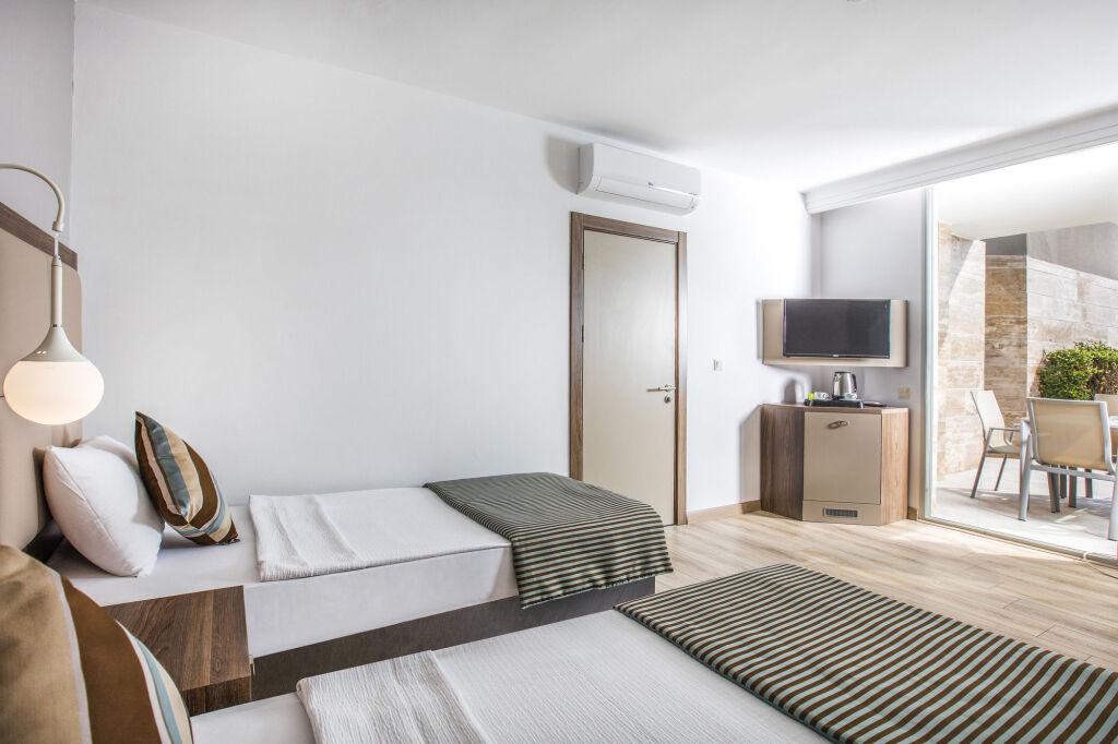 hotel image 12