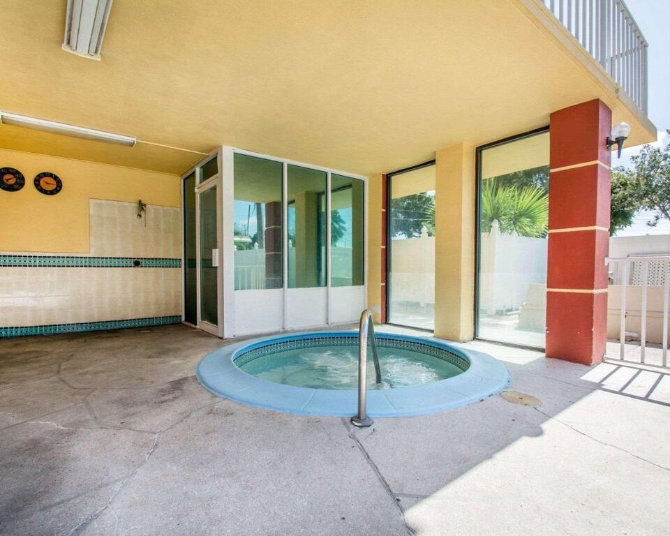 hotel image 12