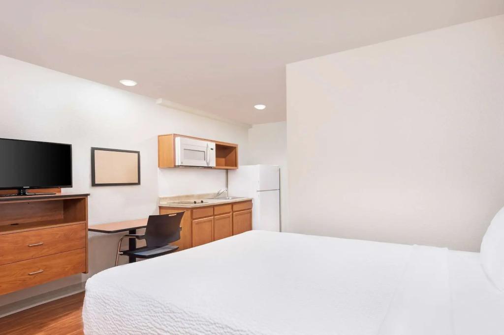 hotel image 8